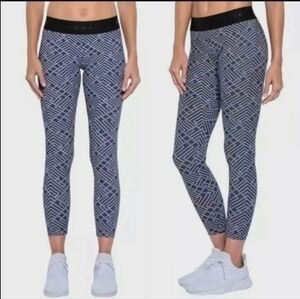 Koral Knockout Crop Leggings